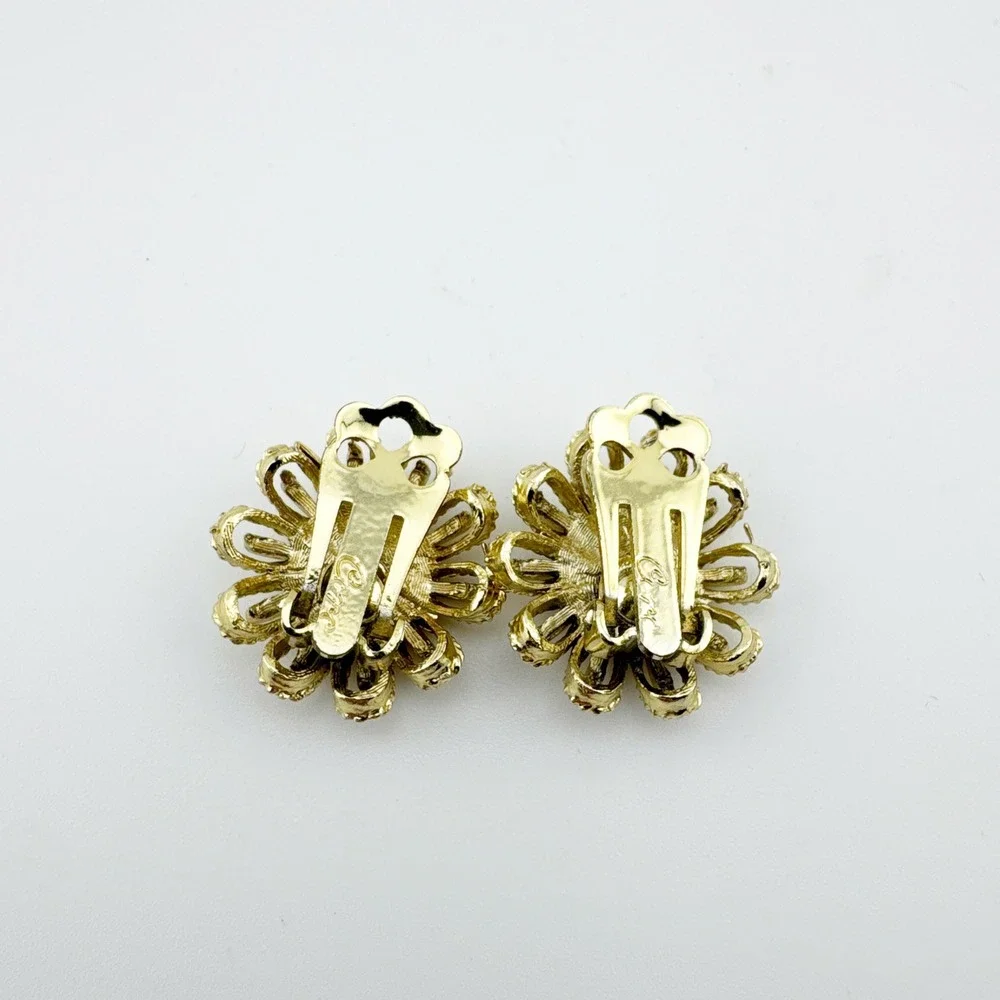 Vintage Coro Gold‎ Tone Flower Clip On Earrings
